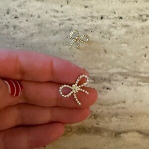Elegant Gold Bow Earrings